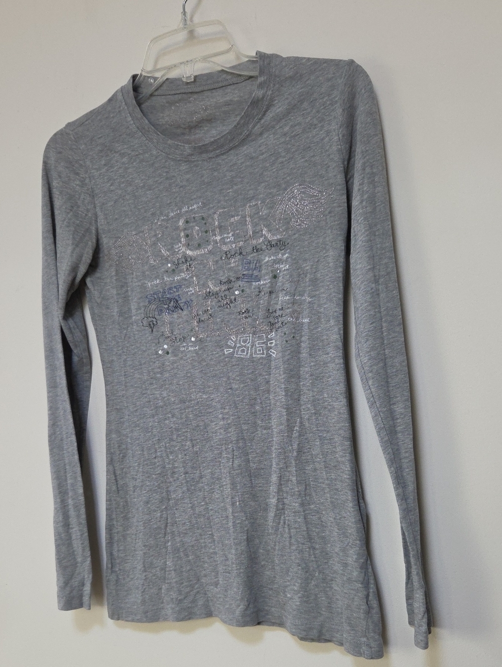 Y2K PINK VICTORIA'S SECRET 2006 Gray Rock N Roll Long-Sleeve Graphic Top